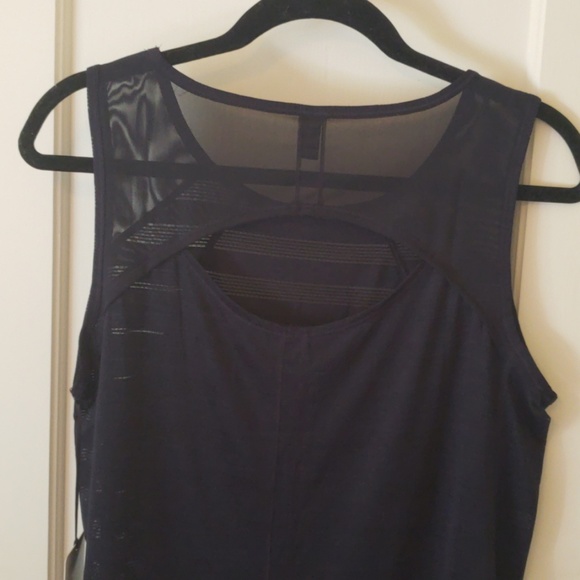 90 degree by reflex workout shirt - Picture 3 of 4